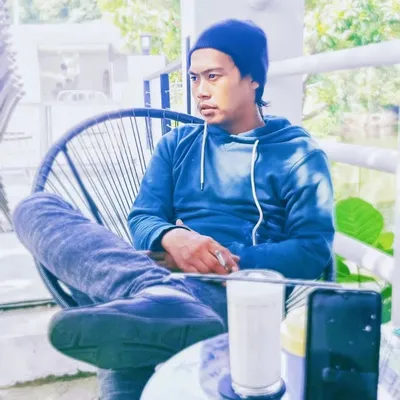 Basit Oklak profile