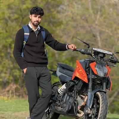 Basit Sheeraz profile