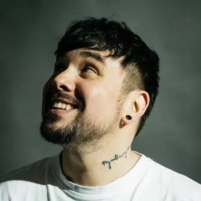 Bastian Sobtzick profile