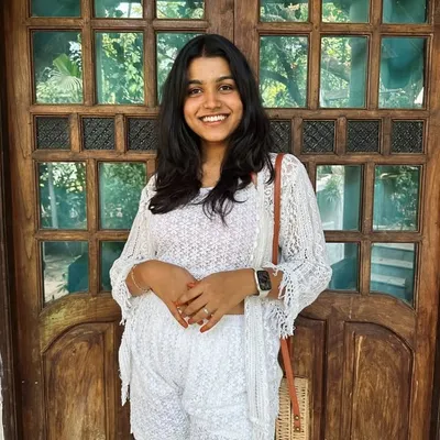 Bavithra Velayutham profile