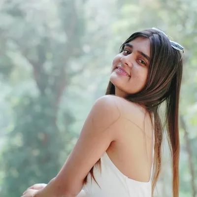 Bombay Buzzz (Griva Jain ) - Travel & Experiences profile