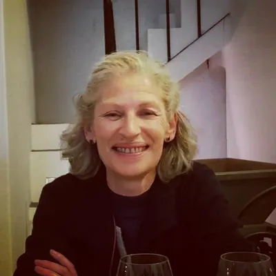 Isabel Correia profile