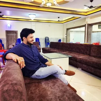 vivek purohit profile