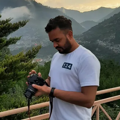 Borban Praveen profile
