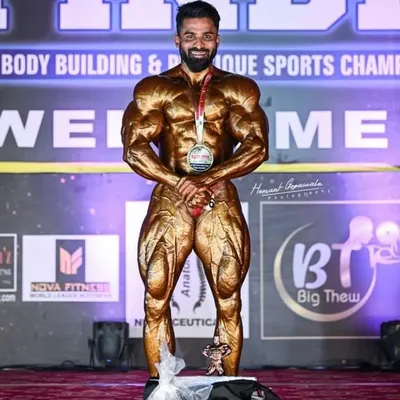 Tausif Momin profile