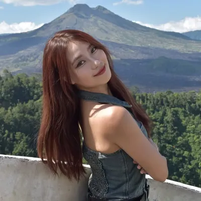 Beatrice Loo 罗尉嘉 profile