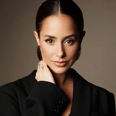 BEATRIZ KOCH l Decoração e cenografia de eventos profile