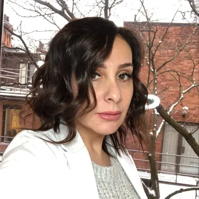 Veronika RN/Cosmetic Nurse profile