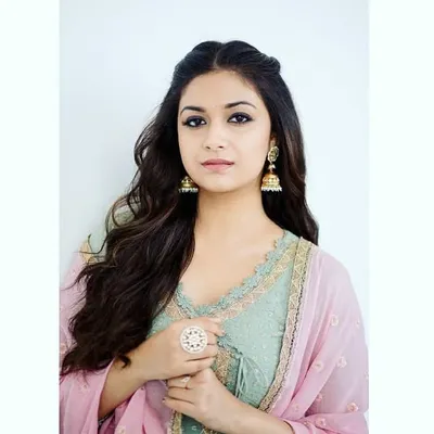 Beauty Queen Keerthy profile