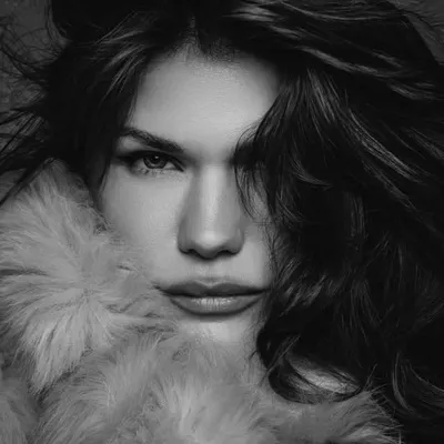 Mignon de Seriere du Bizournet | Make-up Artist profile