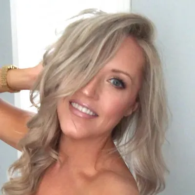 Veronica Cee profile