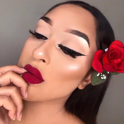 Victoria Pauuvale profile