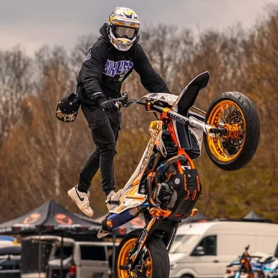 BEB | SUPERMOTO | GRENZGAENGER profile