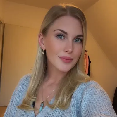 Rebecca profile