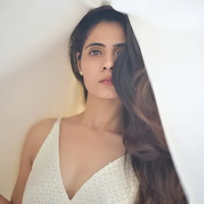 Dr. Renu Nain profile