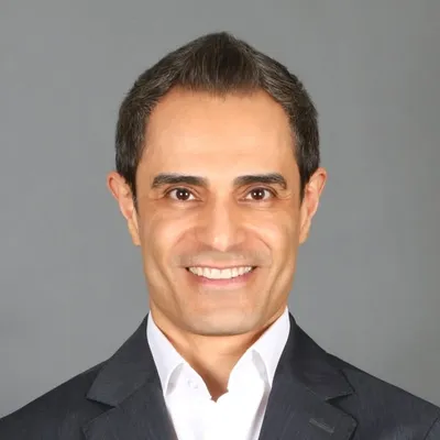 پروفسور بهنام شکیبایی Professor Behnam Shakibaie profile