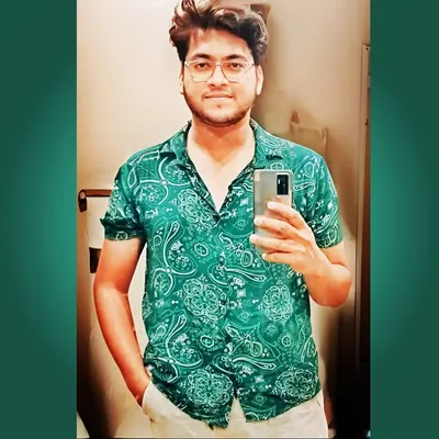 Ariz Faraz profile