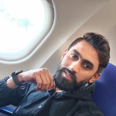 ŠűŘãj Ķäûšhïk profile