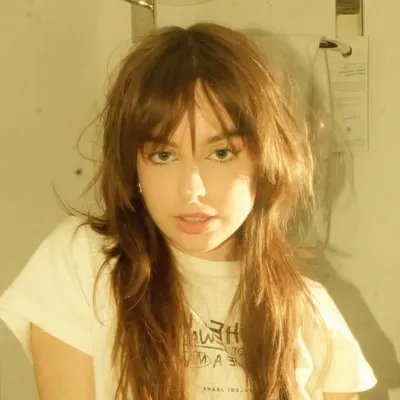 Bel Moreira profile