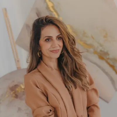 Isabela Mergh profile