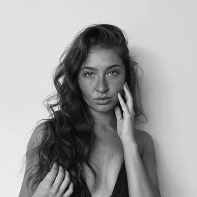 Bella ♡ profile