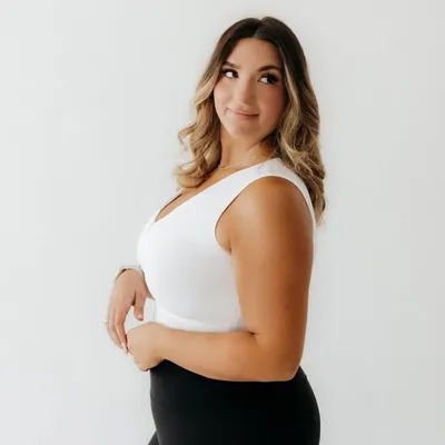 1:1 Online Fitness Coach | Bella ♡ profile