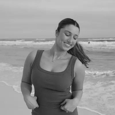 bella mayo profile