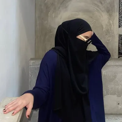 Belle Yahya profile