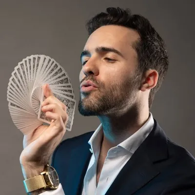 Benjamin Eisenman | Mago profile