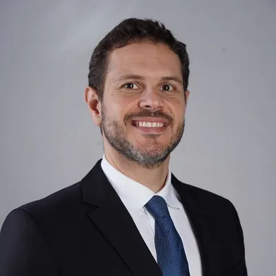 Dr. Bernardo Barroso profile