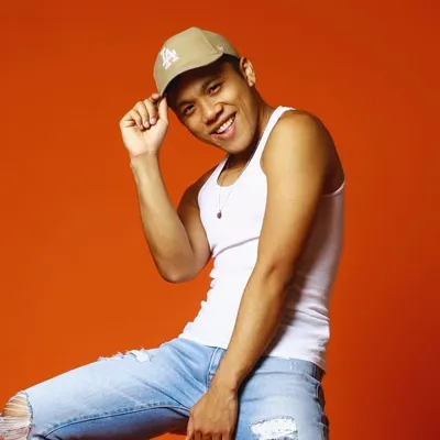 Brian Esperon profile