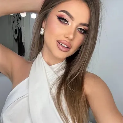 Felicia Beschieri profile