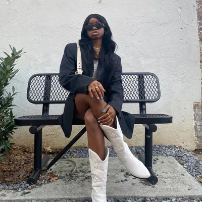 Bethany E | Fashion Creator💘 profile