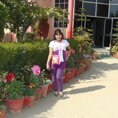 Saloni Kumar profile