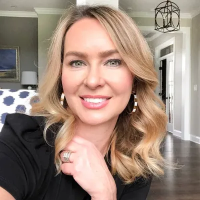 Kati Nairn | Beyond Gray profile