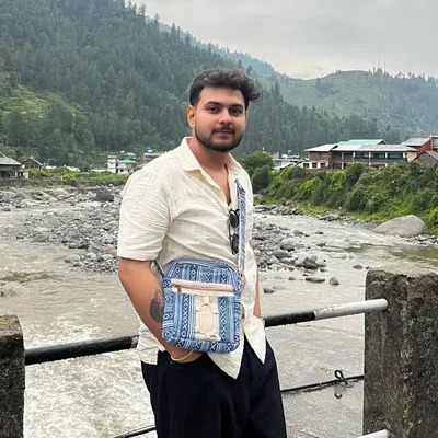 Bhavuk Thakur profile