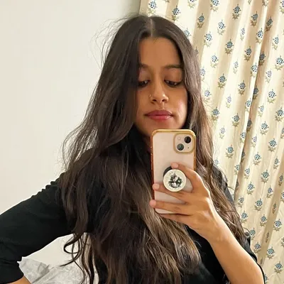 Bhagyashree profile