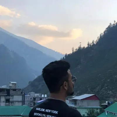 Talha Mubarik profile