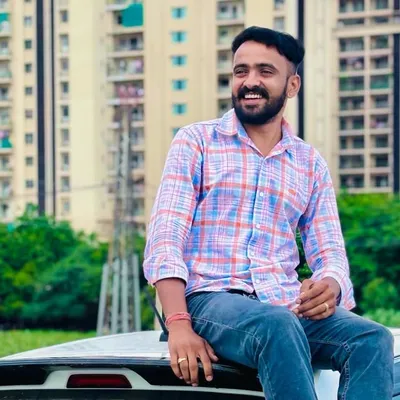 💸🦅100dhary_ Sahab🦅💸 profile