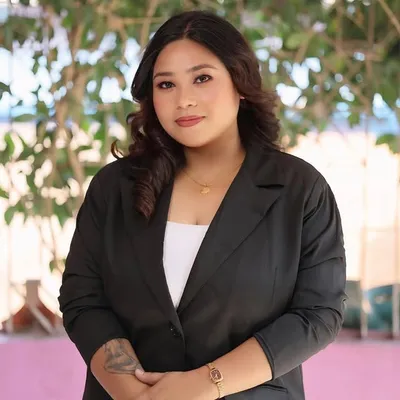 BHARTI’S MAKEOVER STUDIO & ACADEMY profile