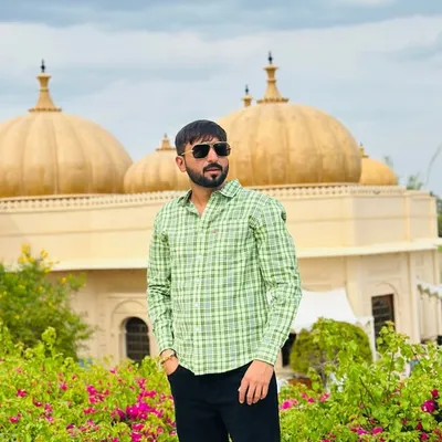 Bhavesh Desai (Khambhlya)โข๏ธ๐ profile