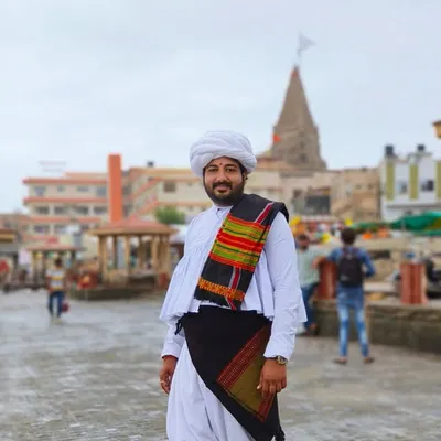 Bhavesh Ahir vavdi profile