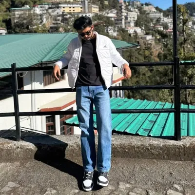 Dr. Bhavya Patel ⚕️ profile