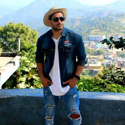 Amit Bhuker profile