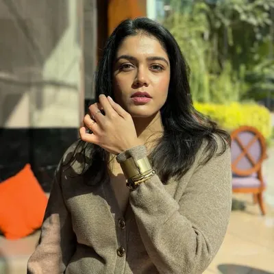 Bhumika Arora | Fashion Stylist profile