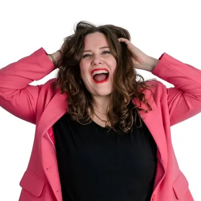 Mag. Bianca Kübler | Curvy Mentorin für Sichtbarkeit profile