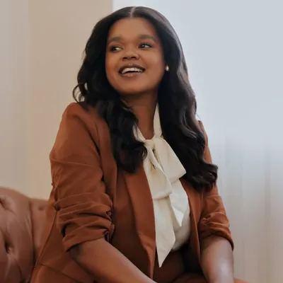 Bianca Santos MAQUIADORA - RJ profile