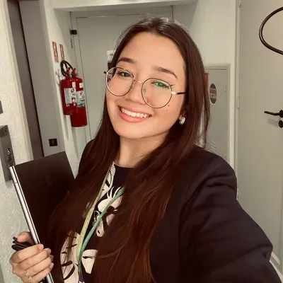 Beatriz Sayuri profile