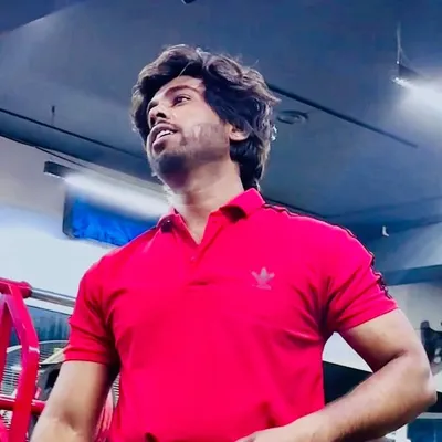 PUNEET profile