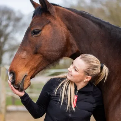 Saskia Holler profile